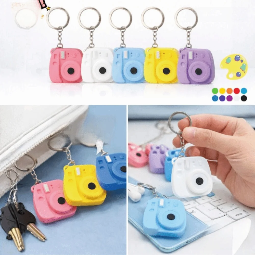 Mini Camera Keychain – 3D Printed Retro Camera Pendant