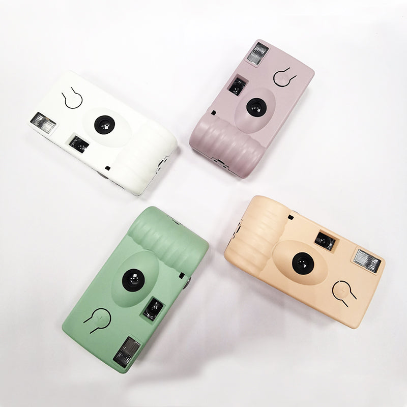 Disposable Film Camera – 35mm Vintage Single-Use Camera with Flash